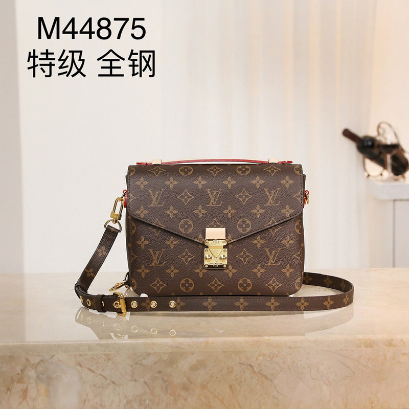 MC-LV-Bags-1531