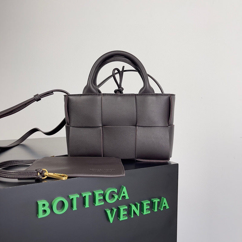 MC-Bottega Veneta-850