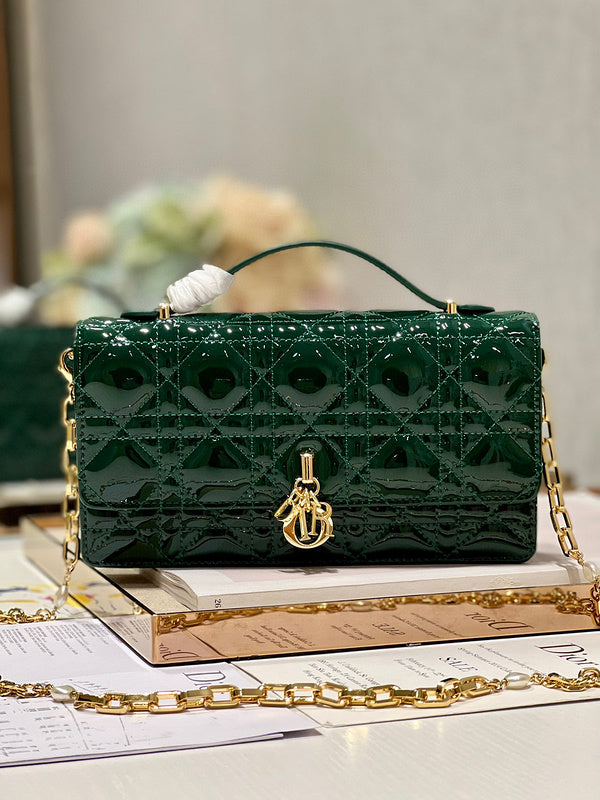 MC-Christian Dior-1416