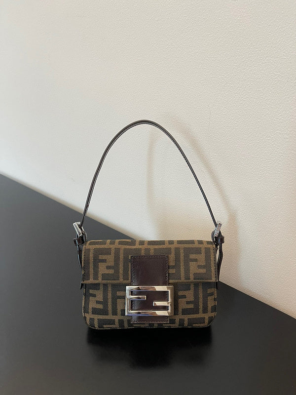 MC-FENDI-1531