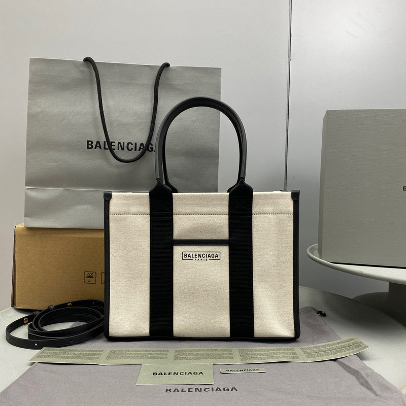 MC-Balenciaga-664