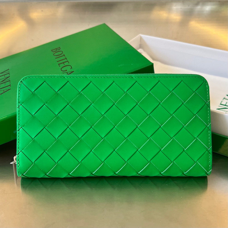 MC-Wallets-255