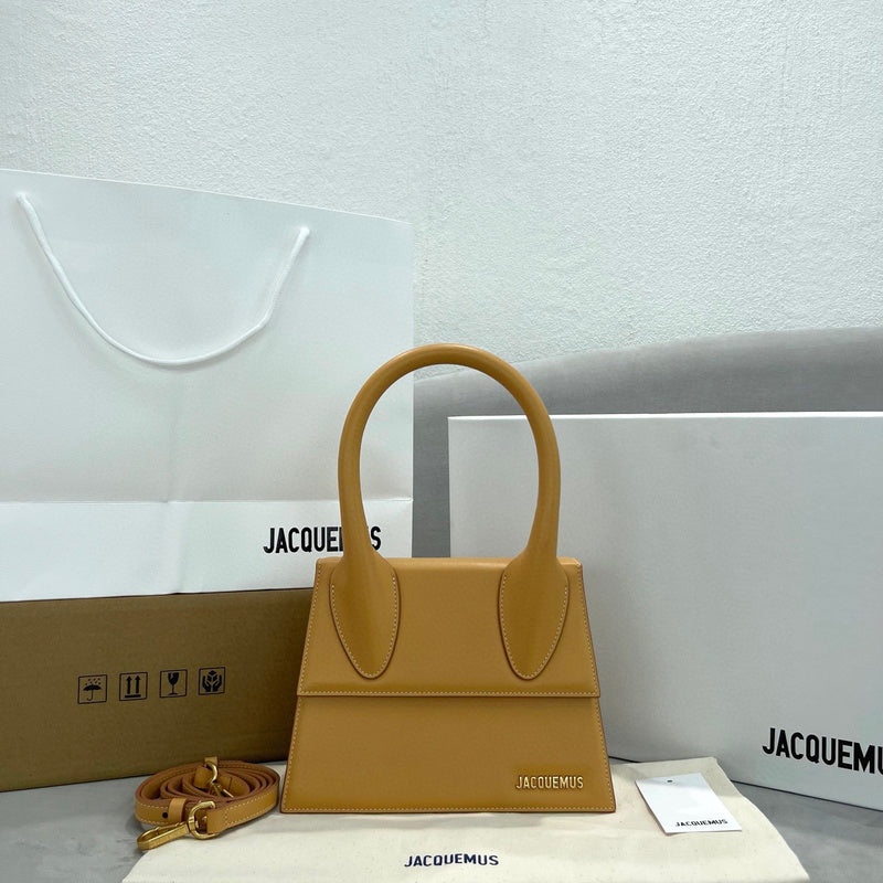 MC-JACQUEMUS-115