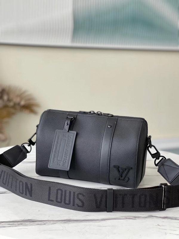 MC-LV-Bags-1566