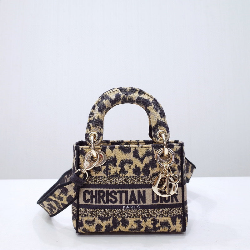 MC-Christian Dior-1449