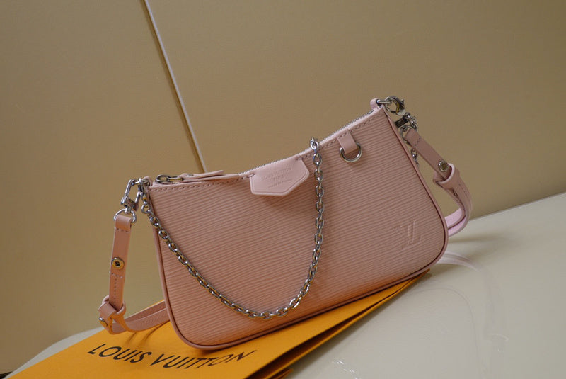 MC-LV-Bags-1570