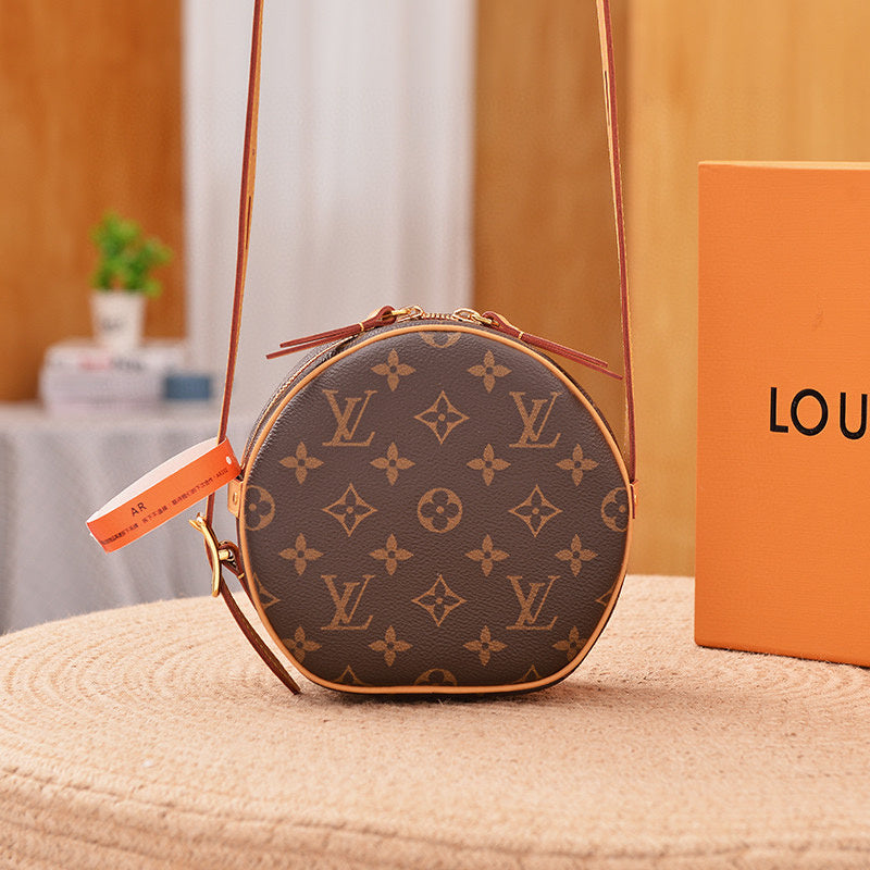 MC-LV-Bags-1578