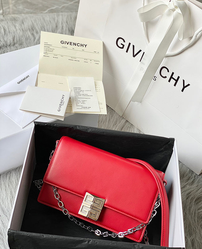MC-GIVENCHY-203
