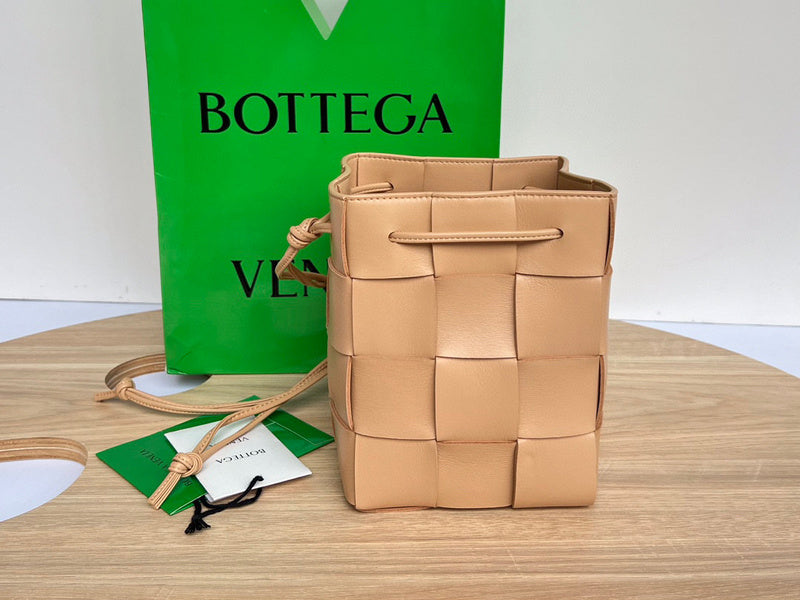 MC-Bottega Veneta-877