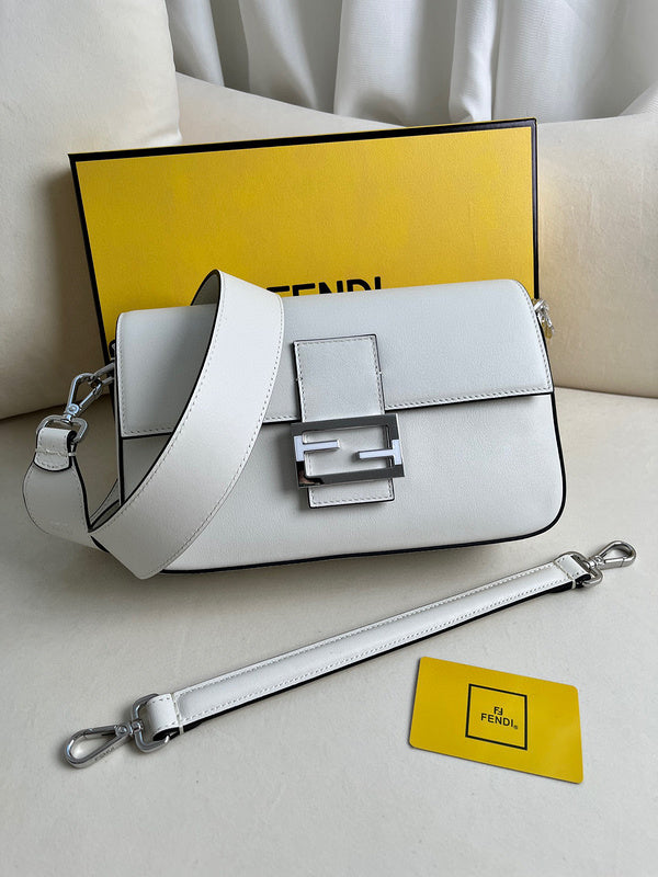MC-FENDI-1575