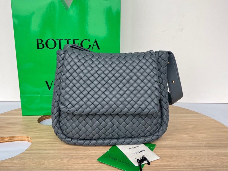 MC-Bottega Veneta-881