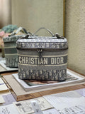 MC-Christian Dior-1474