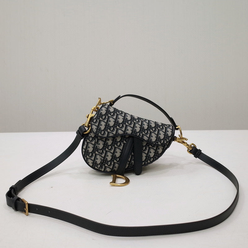 MC-Christian Dior-1476