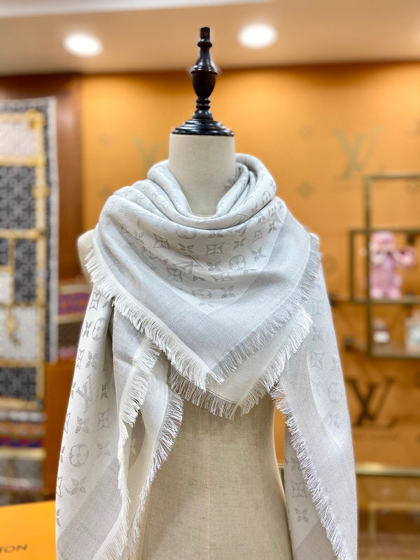 MC-Scarfs-518