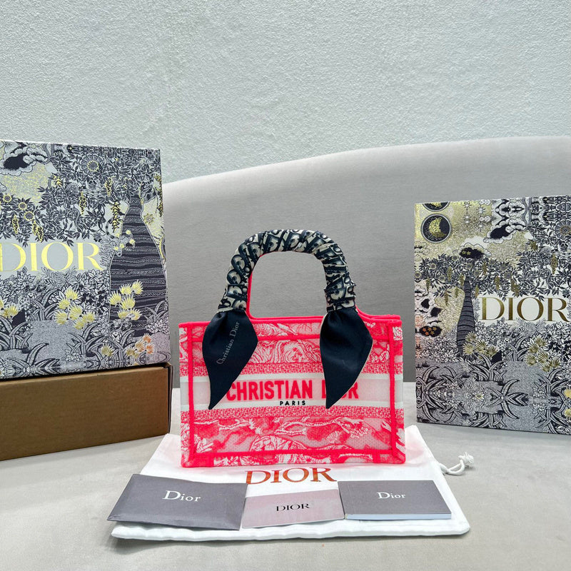 MC-Christian Dior-1493