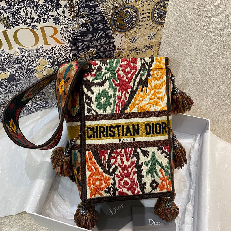MC-Christian Dior-1494