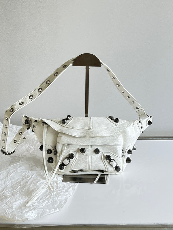 MC-Balenciaga-693