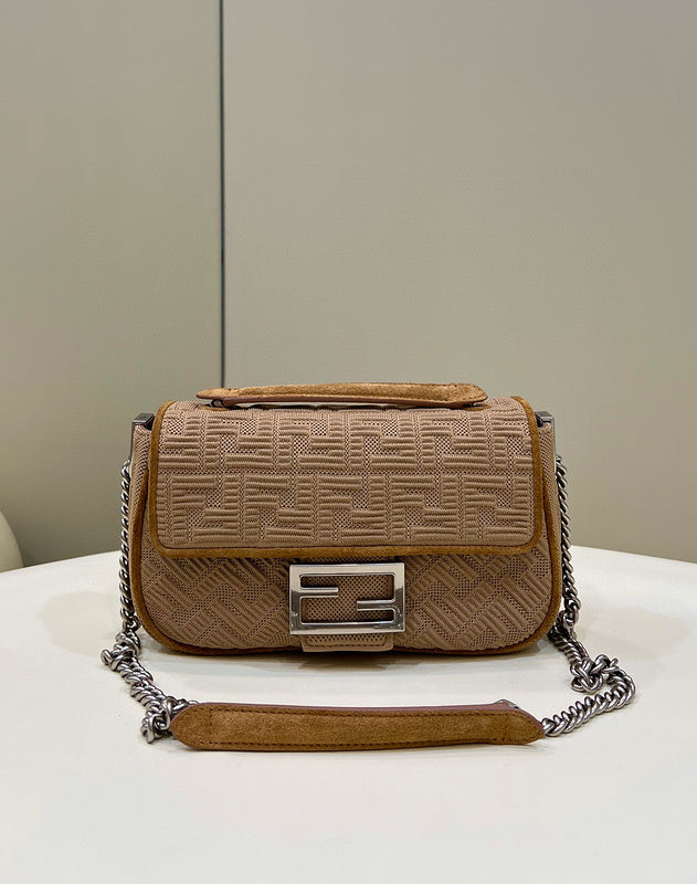 MC-FENDI-1610