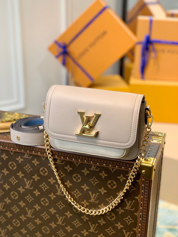 MC-LV-Bags-1623