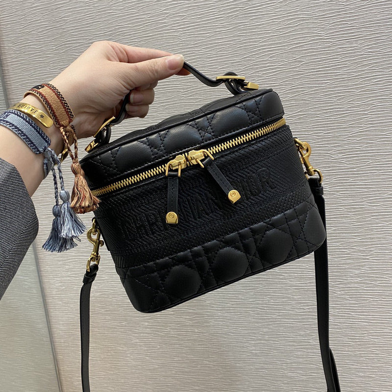 MC-Christian Dior-1503