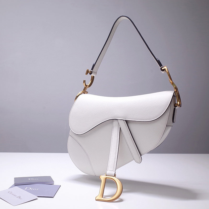 MC-Christian Dior-1510