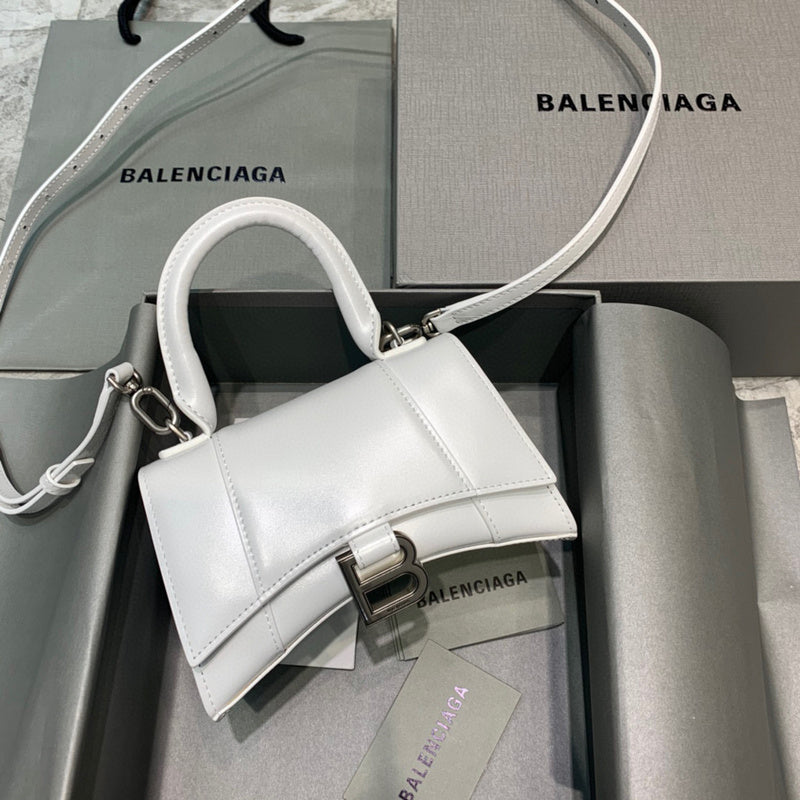 MC-Balenciaga-720