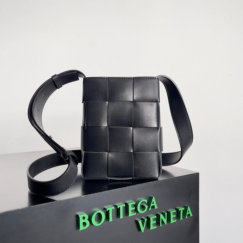 MC-Bottega Veneta-925
