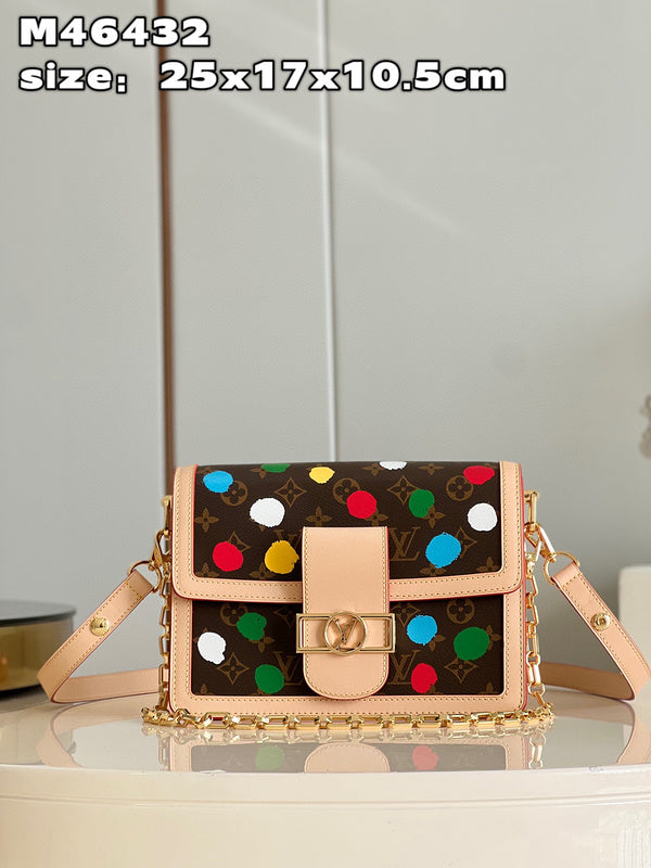MC-LV-Bags-1684