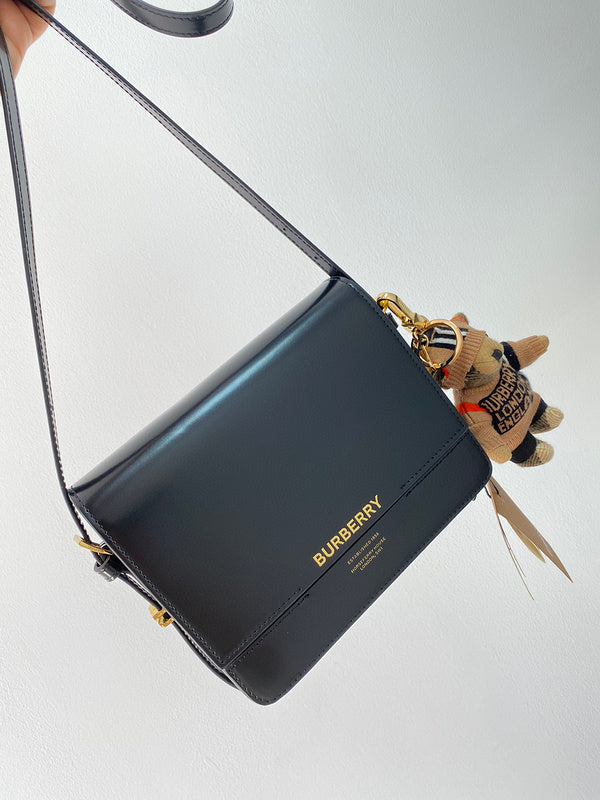 MC-Burberry-250