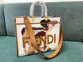 MC-FENDI-1686