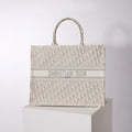 MC-Christian Dior-1566
