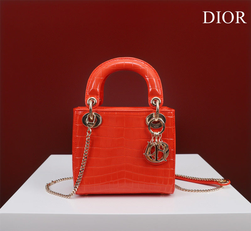 MC-Christian Dior-1570