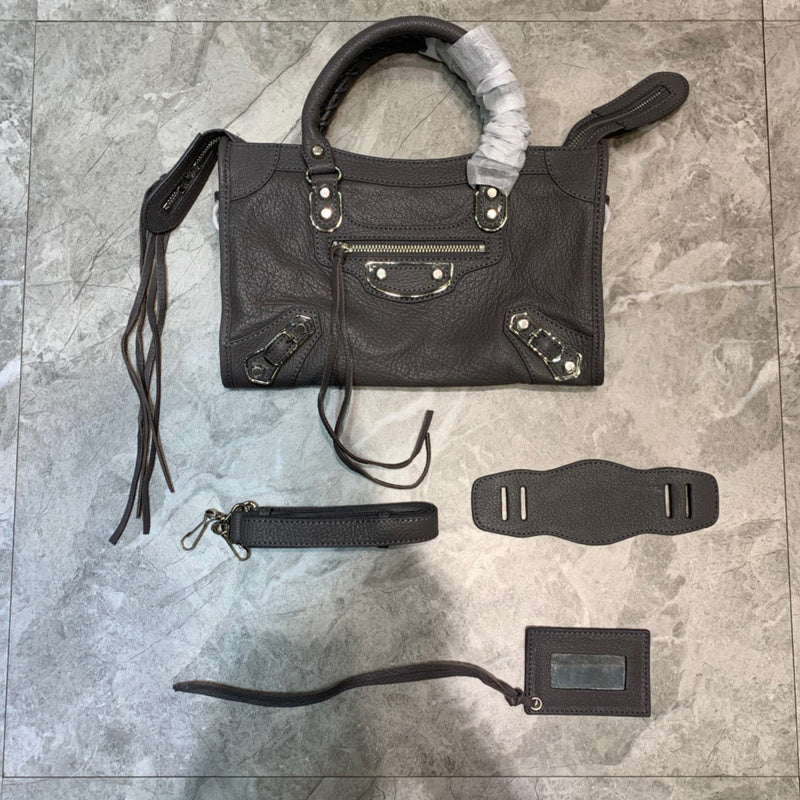 MC-Balenciaga-730