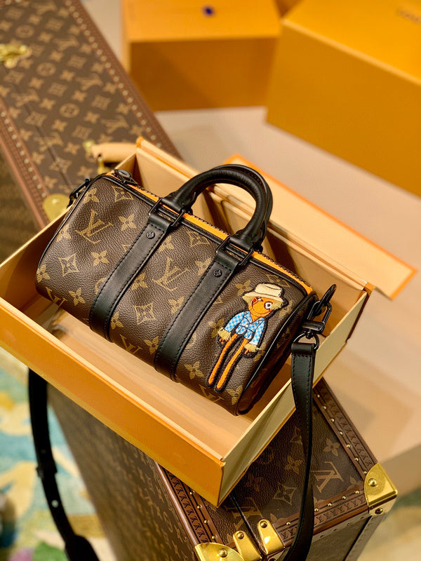 MC-LV-Bags-1709
