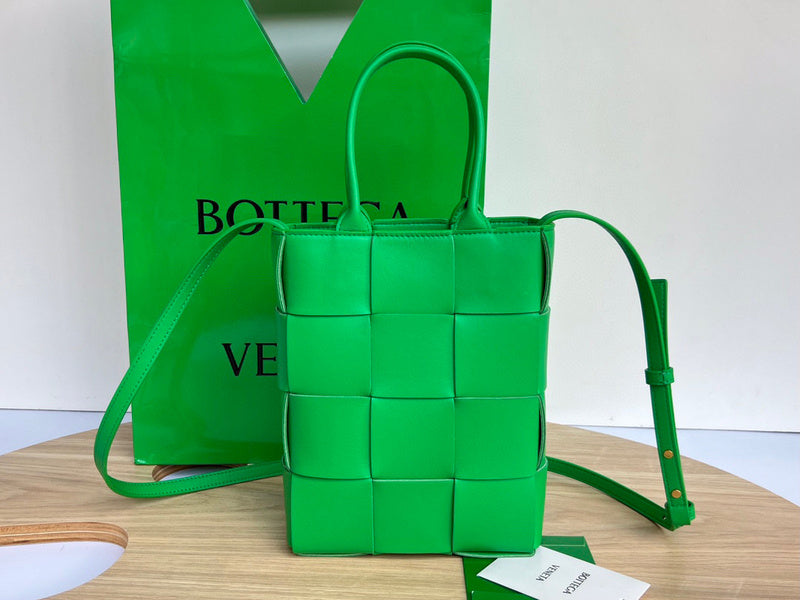 MC-Bottega Veneta-938