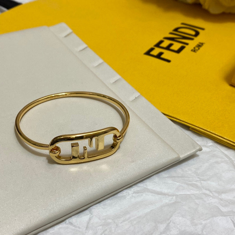 MC-Jewelry-335