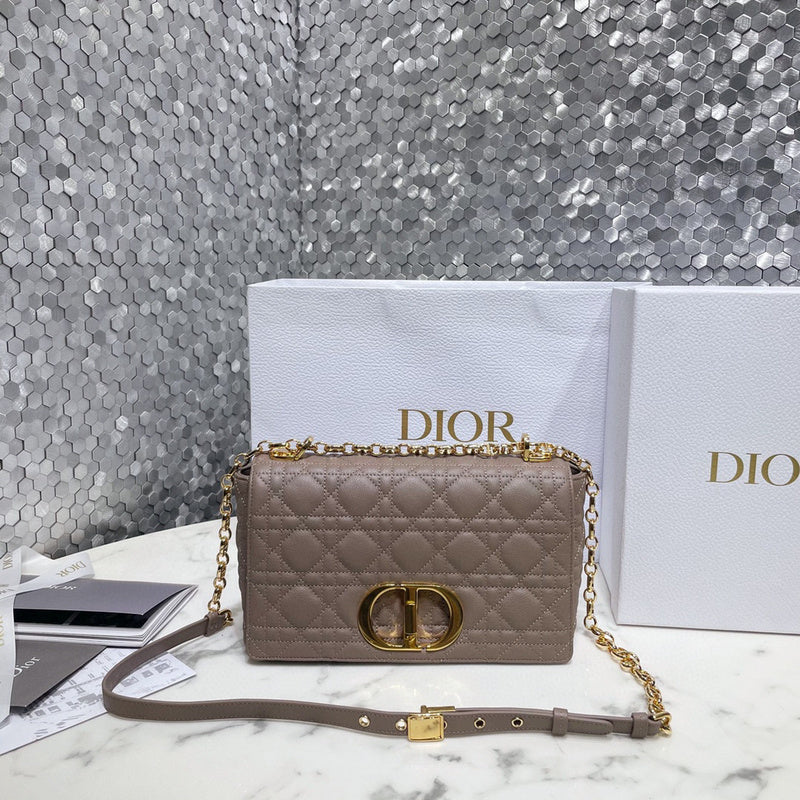 MC-Christian Dior-1587