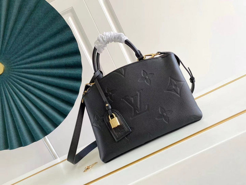 MC-LV-Bags-1718