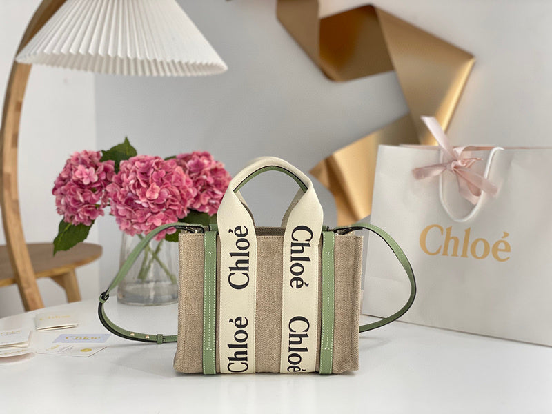 MC-Chloe-095