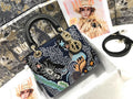 MC-Christian Dior-1602