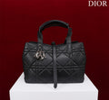 MC-Christian Dior-1614