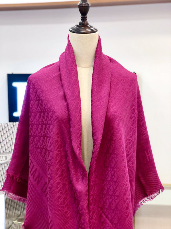 MC-Scarfs-559