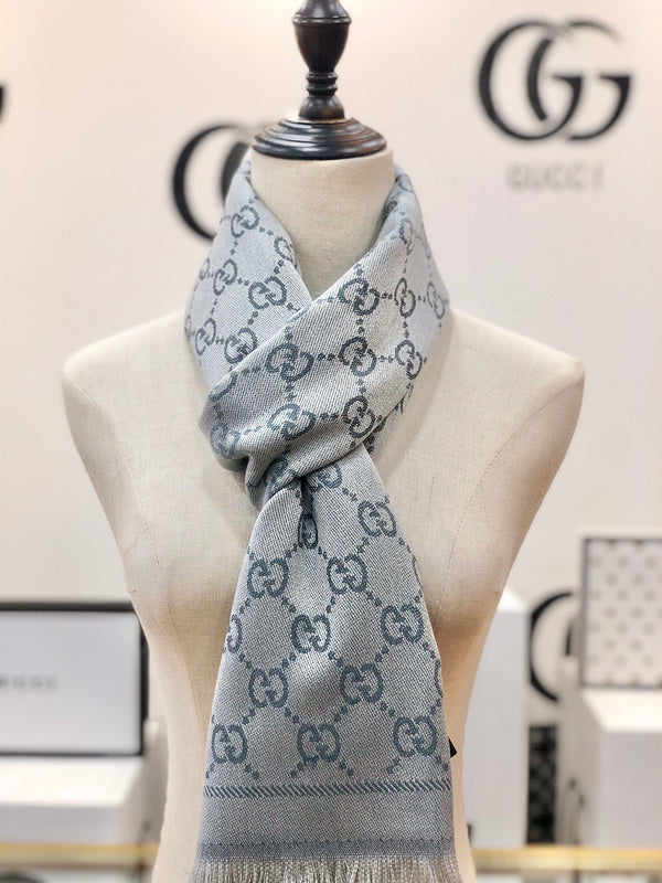 MC-Scarfs-562