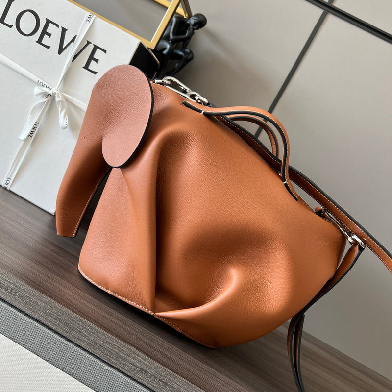 MC-Loewe-445