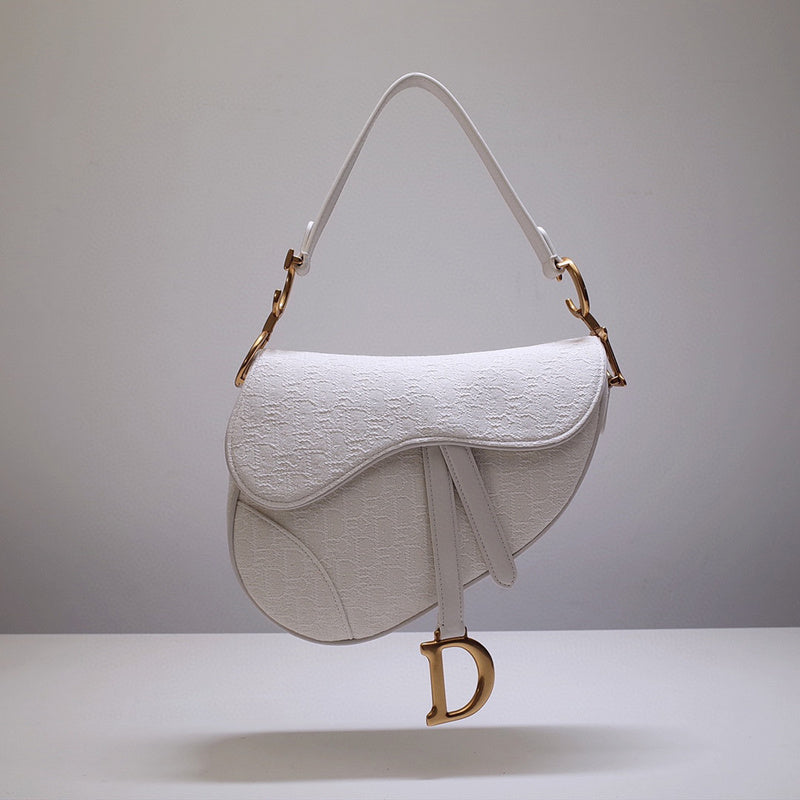 MC-Christian Dior-1635