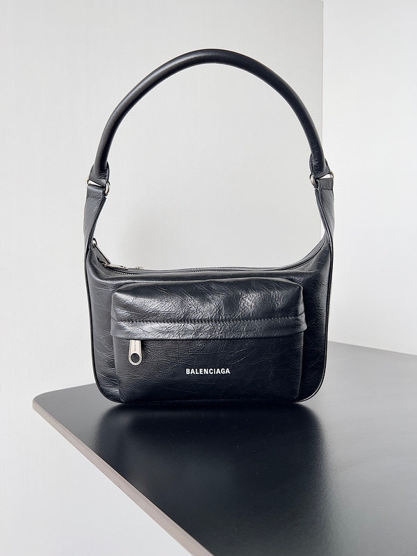 MC-Balenciaga-756