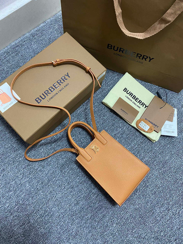 MC-Burberry-260