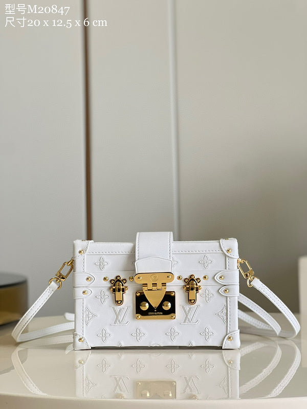 MC-LV-Bags-1761