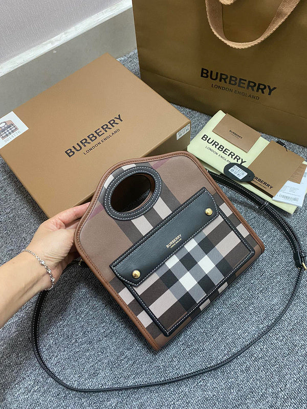 MC-Burberry-261