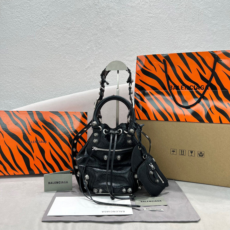 MC-Balenciaga-759